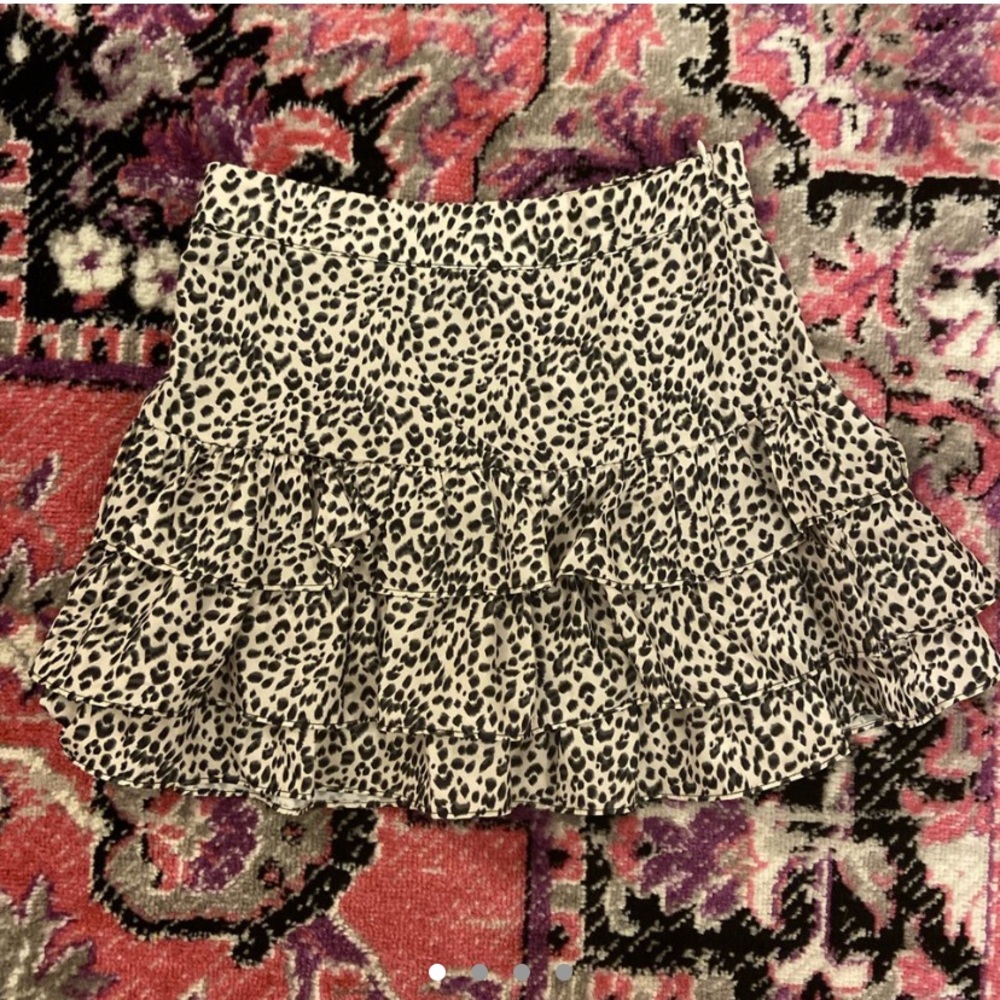 Ruffle mini skirt